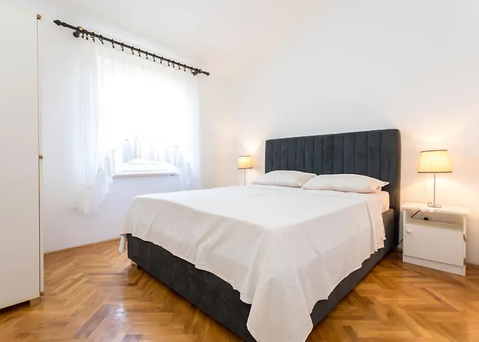 Apartament Marica *